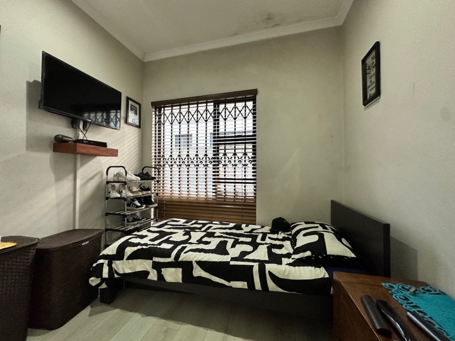 3 Bedroom Property for Sale in Table View Western Cape